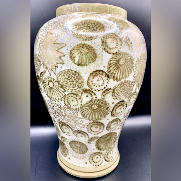 Andrea by Sadek Porcelain Ceramic Floral Hand-painted Vase from Japan - Vintage - Picture 4 of 6